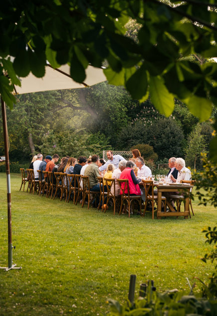 Feast Over Fire At The Farmhouse At Redcoats 143