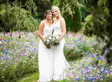 Barns At Redcoats Wedding AD Photography 61