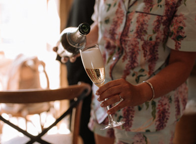 Pastel Wedding Barns At Redcoats Ayelle Photography 7